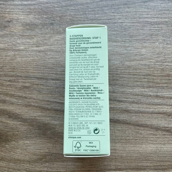 Clinique Facial Soap - Mild Dry/Combination Skin 5.2 oz  $16 - Picture 6 of 7